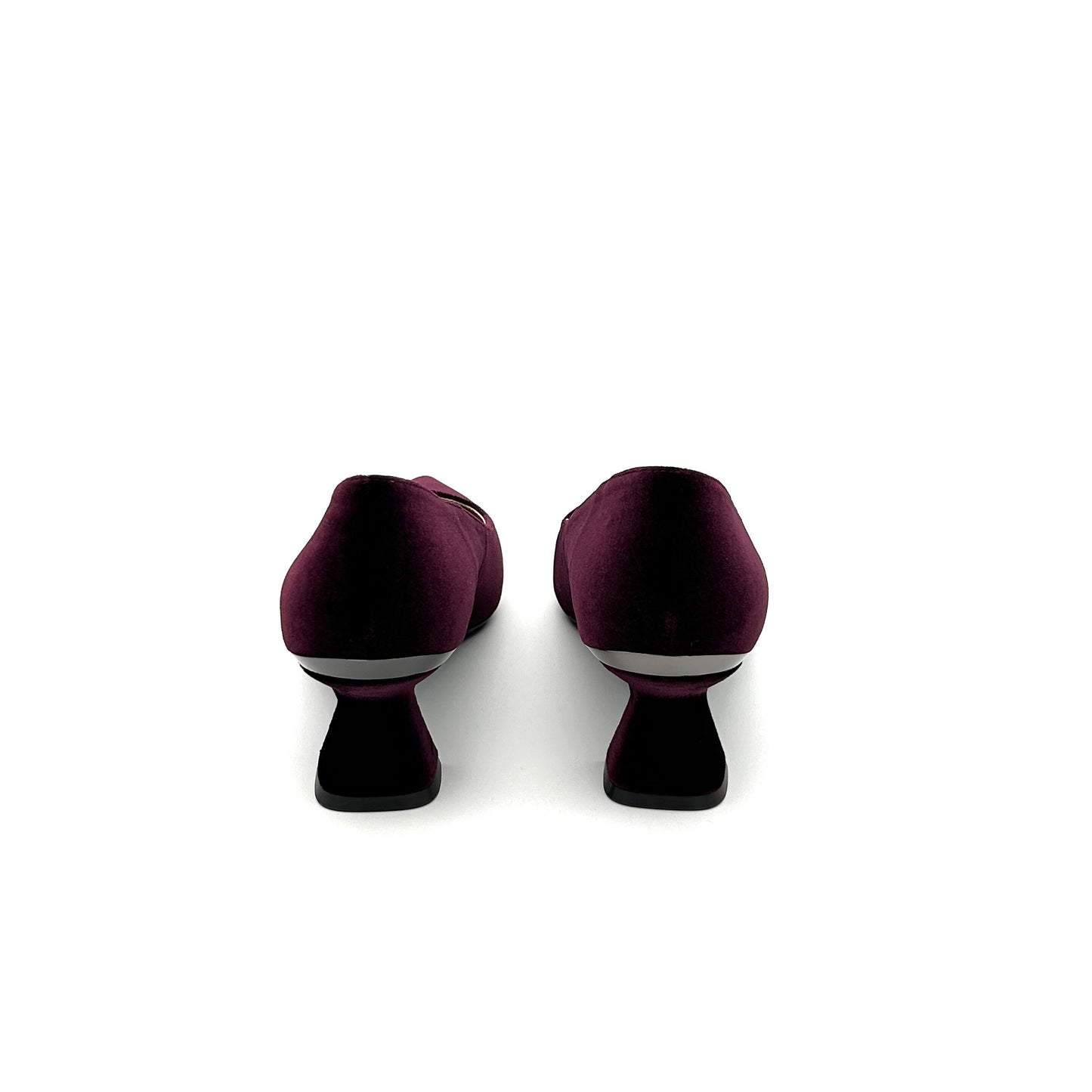 ALMA EN PENA Décolleté